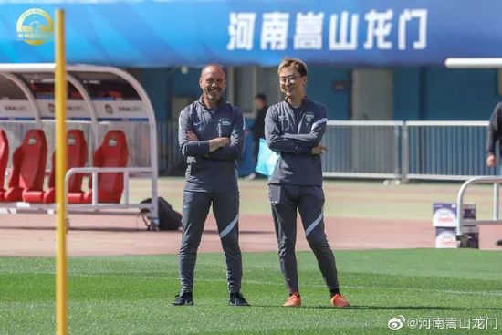 用罕见的“服务”角度，讲出“身后事” 2022-03-05 冯小刚和葛优罕见合体上综艺，选《毛雪汪》可以一箭三雕 2023-12-27 只有十回的《第十一回》是一次罕见的参与式观影体验 2021-04-01 《刀见笑》 舞刀弄清影，见笑见笑！
