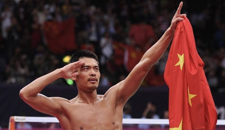 他们拯救世界后转身走进人群，恰似阿汤哥用三十年告诉观众：“英雄不必永远站在聚光灯下，但传奇永不褪色。
